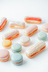 Obraz premium Colorful French Pastries Display