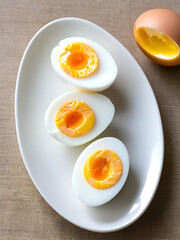 Boiled egg, hard-boiled egg, soft-boiled egg, egg whites, egg yolk, protein-rich snack, healthy breakfast, easy-to-make egg, nutritious egg, simple recipe, breakfast idea, quick meal, breakfast protei