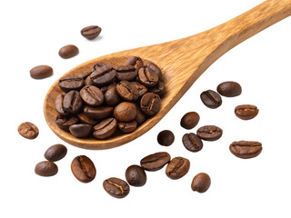 Obraz premium Roasted coffee beans on wooden spoon against black background close up