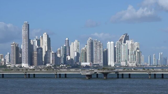 panama city skuyline