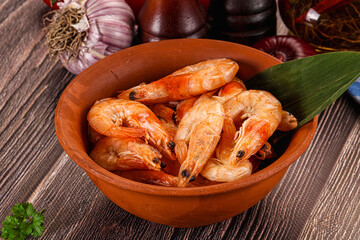 Steamed red prawn with spices