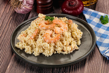 Gourmet risotto with prawn and cheese