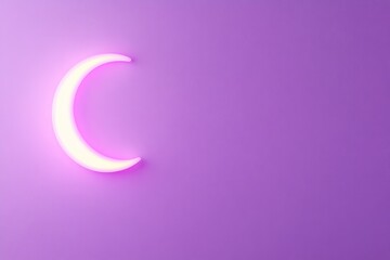 Obraz premium Soft purple backdrop with glowing crescent moon symbolizing spir