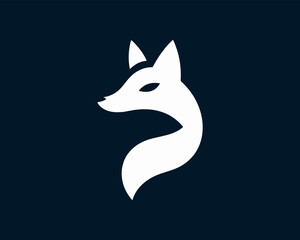 Minimal White Fox Logo Icon Modern Animal Symbol Design