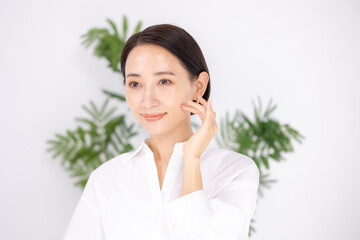 女性　スキンケア