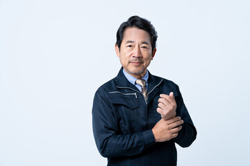 ミドルのエンジニアの男性