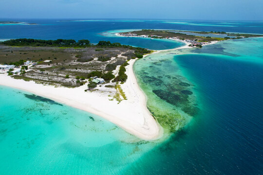 view of the beach on Los Roques, Venezuela