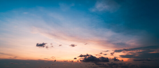 Fototapeta premium sunset over the sea