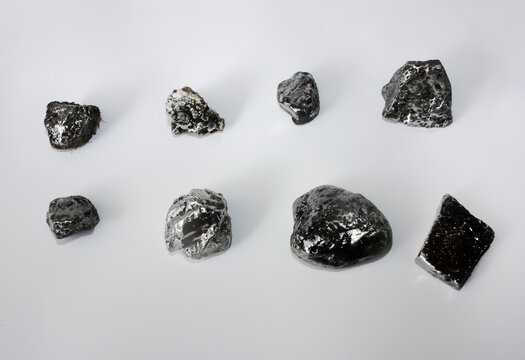 Rare-earth element metals, ore, electronic components, scandium, yttrium, lanthanum, cerium, praseodymium. High quality photo