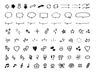 手描きの装飾セット。かわいい線画。ふきだし、矢印、星、ハートなど。ペンで描いた感情のアイコン。