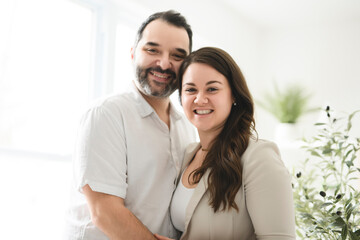 Fototapeta premium nice and Natural couple portrait at home