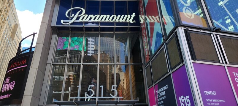 Paramout Global, 1515 Broadway, NYC, NY, USA. Photo by Artist Nadia Russ.	