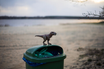 dinosaur in the garbage © Artur