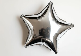 Silver star balloon offers timeless elegance, perfect for weddings or upscale parties.