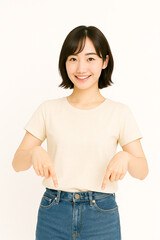 人物：指をさす日本人女性（下方向）