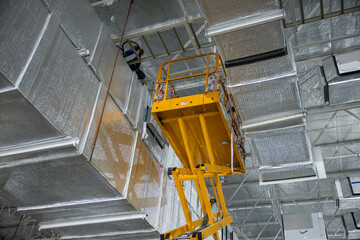 Industrial building ventilation and ductwork system