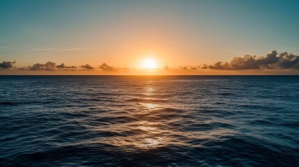 Obraz premium Tranquil Ocean Sunset Panorama