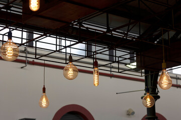 Vintage lamps on a market. © Mauro Rodrigues