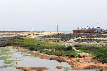 Beach bars near the marshlands © Mauro Rodrigues