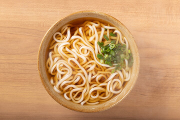 素うどん（細うどん）