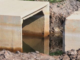 Construction of precast reinforced concrete drainage pipes