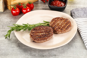 Grilled two beef burger cutlet