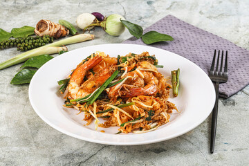 Pad Thai - noodle with prawn