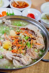 The chicken soup sold in Korea is delicious