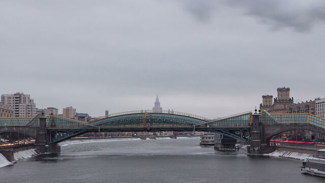 Pedestrian Bogdan Khmelnitsky Bridge timelapse hyperlapse in Moscow, Russia.