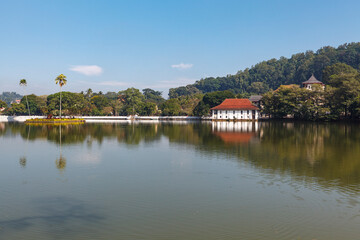 Fototapeta premium Exterior of the old royal bath house along the Kandy lake in Kandy, Sri Lanka, Asia