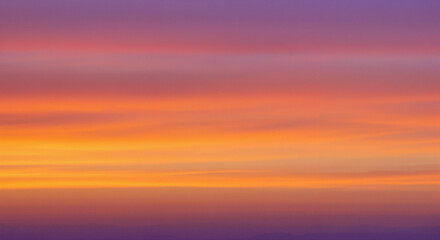 Obraz premium Beautiful sunset gradient, vibrant and serene, colorful sky, copy space