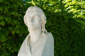 Herme von Friedrich Schiller im Park Sanssouci