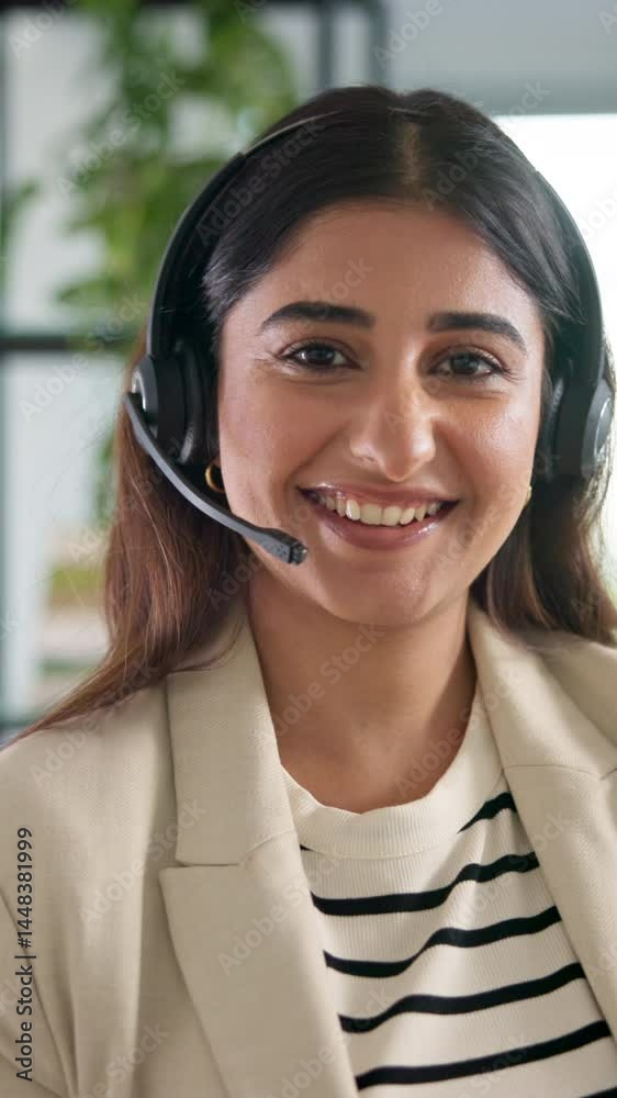 Aufkleber woman, face and headset for customer service in call center with inbound query, online advice and he