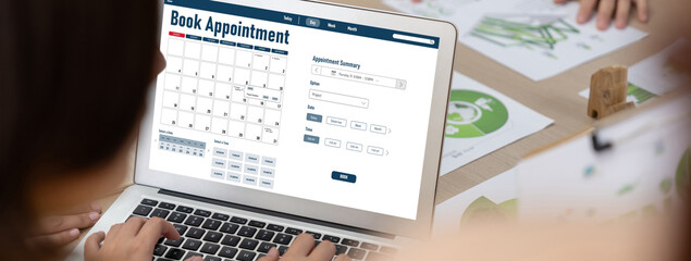 Obraz premium Online applointment booking calendar for brisk regristration on the internet website