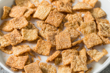 Healthy Cinnamon Sugar Breakfast Cereal