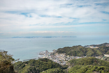 千葉県の青空と海が綺麗に見えている