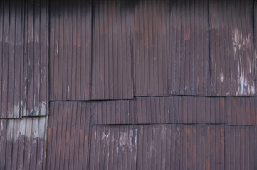 古いトタンの壁