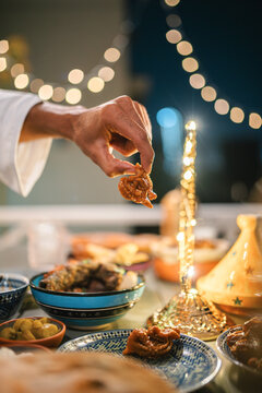 Iftar Food Display with Festive Ramadan Decor