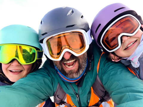 Family selfie while skiing at Mt Hutt, New Zealand.