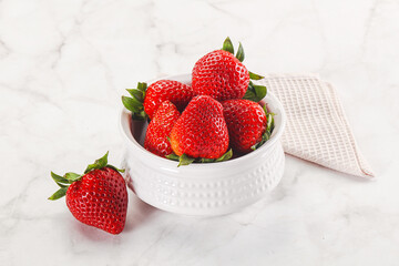 Sweet srawberry in the bowl