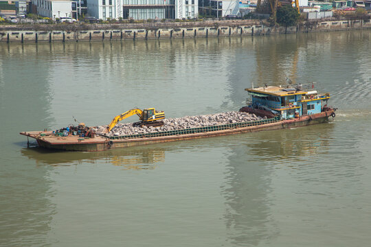 transport ship