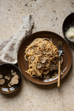 Black truffle spaghetti