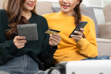 Online shopping experience: Friends exploring digital payments together