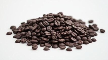 Obraz premium Roasted Coffee Beans Aromatic Dark Brown Rich Pile Heap Fresh Coffee Beans Studio Photography Background Texture Image for Coffee Shops Restaurants and Cafes food drink 