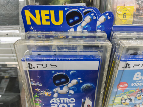 Astro Bot Game for PlayStation 5: Fun and Adventure