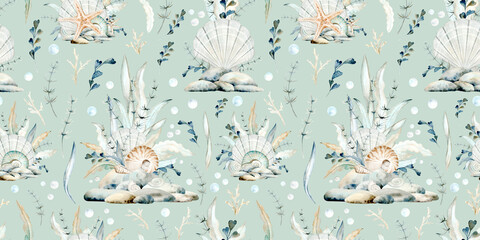 Seamless pattern of beige sea shells, seaweed, starfish and pebbles watercolor illustration. Hand drawn ocean clams clipart for marine and seaside designs in monochrome pastel colors.