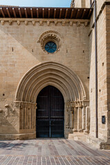 Obraz premium Church of San Juan Bautista, Laguardia, Alava, Basque Country, Spain, Puerta de los Abuelos (Grandparents' Gate)