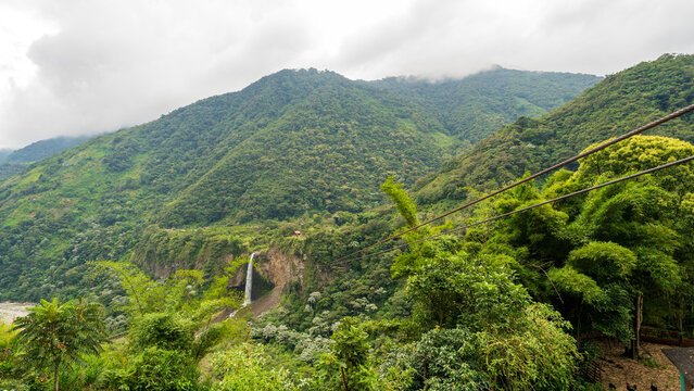 View of 'Manto de la Novia' waterfall, Ba&ntilde;os de Agua Santa, Ecuador