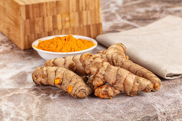 Fresh aroma tumeric roots heap