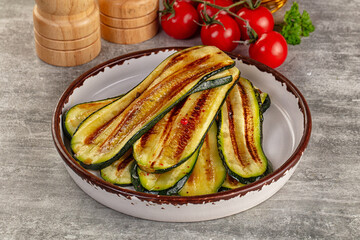 Grilled young zucchini for snack